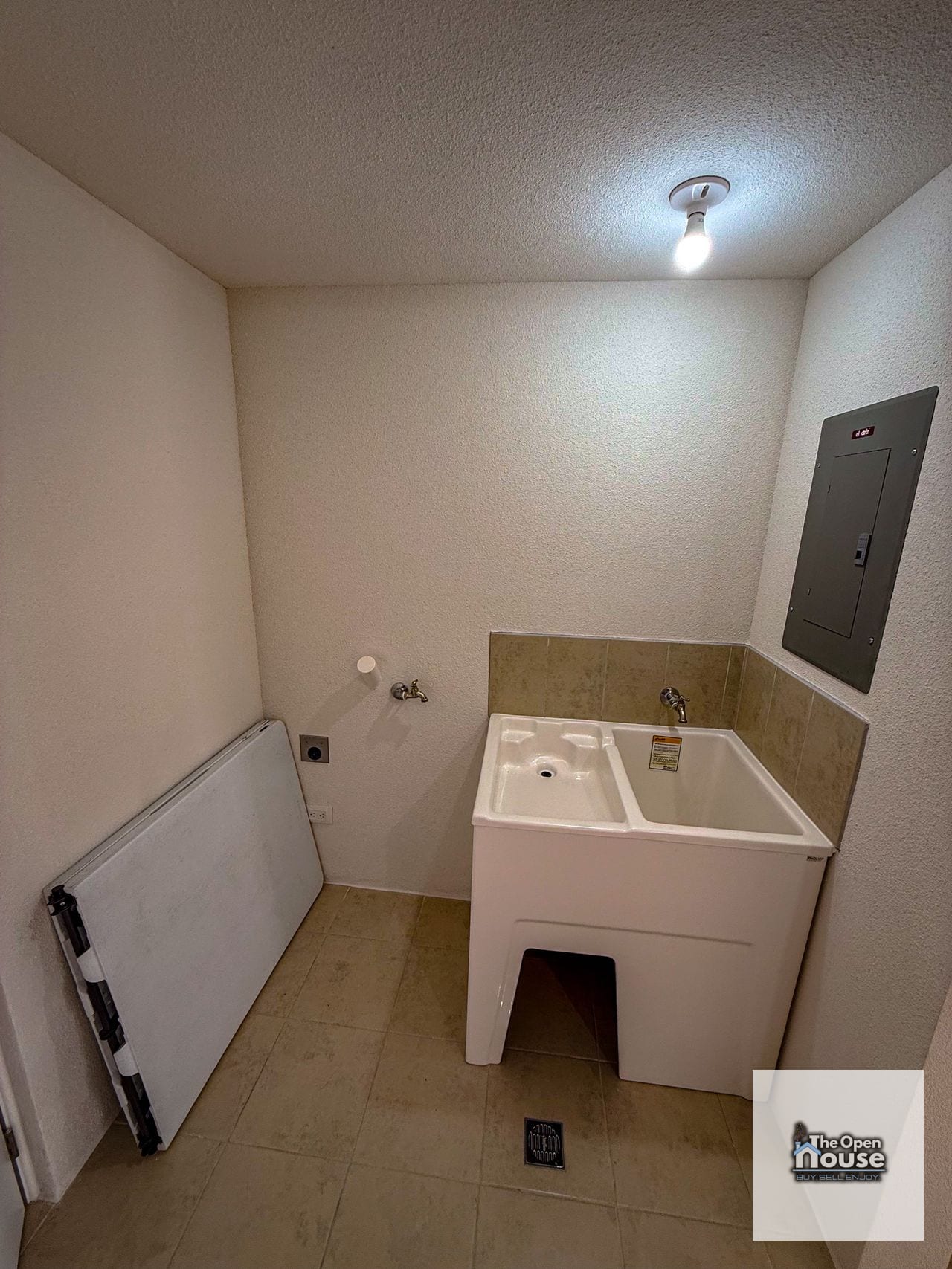 Apartamento en Renta – Cumbres del Pedregal, Zona 6 — Apartamento en Alquiler en Zona 6, Guatemala, Ciudad — foto 14 de 17