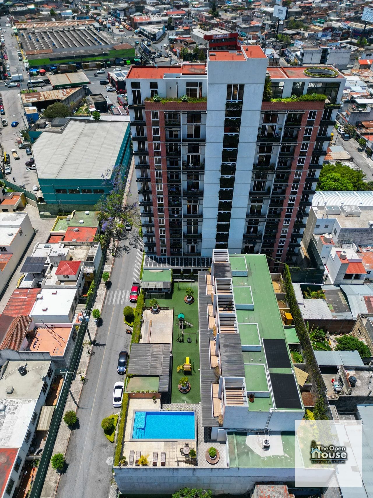 Penthouse en Renta – Edificio Roque | Zona 2, Ciudad de Guatemala — Apartamento en Alquiler en Edificio Roque, Zona 2, Guatemala, Ciudad — foto 4 de 17