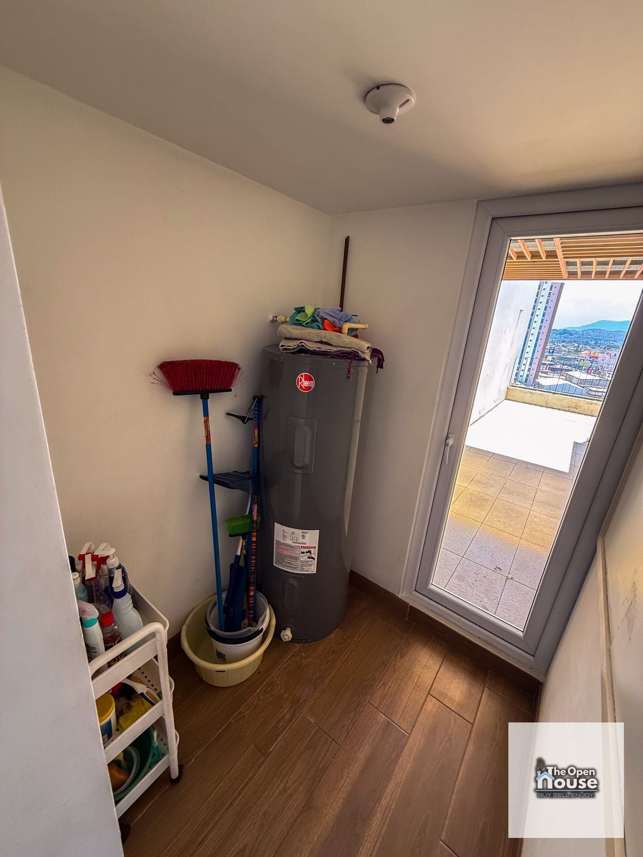 Penthouse en Renta – Edificio Roque | Zona 2, Ciudad de Guatemala — Apartamento en Alquiler en Edificio Roque, Zona 2, Guatemala, Ciudad — foto 6 de 17
