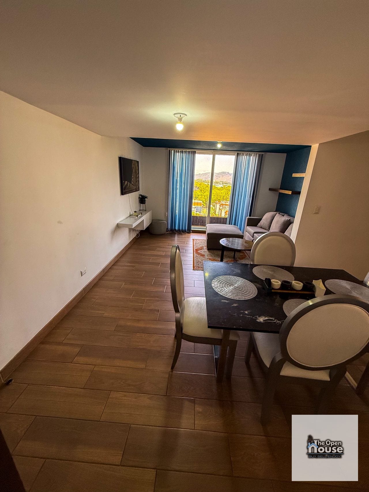 Penthouse en Renta – Edificio Roque | Zona 2, Ciudad de Guatemala — Apartamento en Alquiler en Edificio Roque, Zona 2, Guatemala, Ciudad — foto 8 de 17