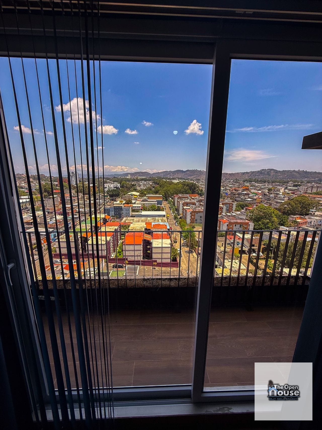 Penthouse en Renta – Edificio Roque | Zona 2, Ciudad de Guatemala — Apartamento en Alquiler en Edificio Roque, Zona 2, Guatemala, Ciudad — foto 9 de 17