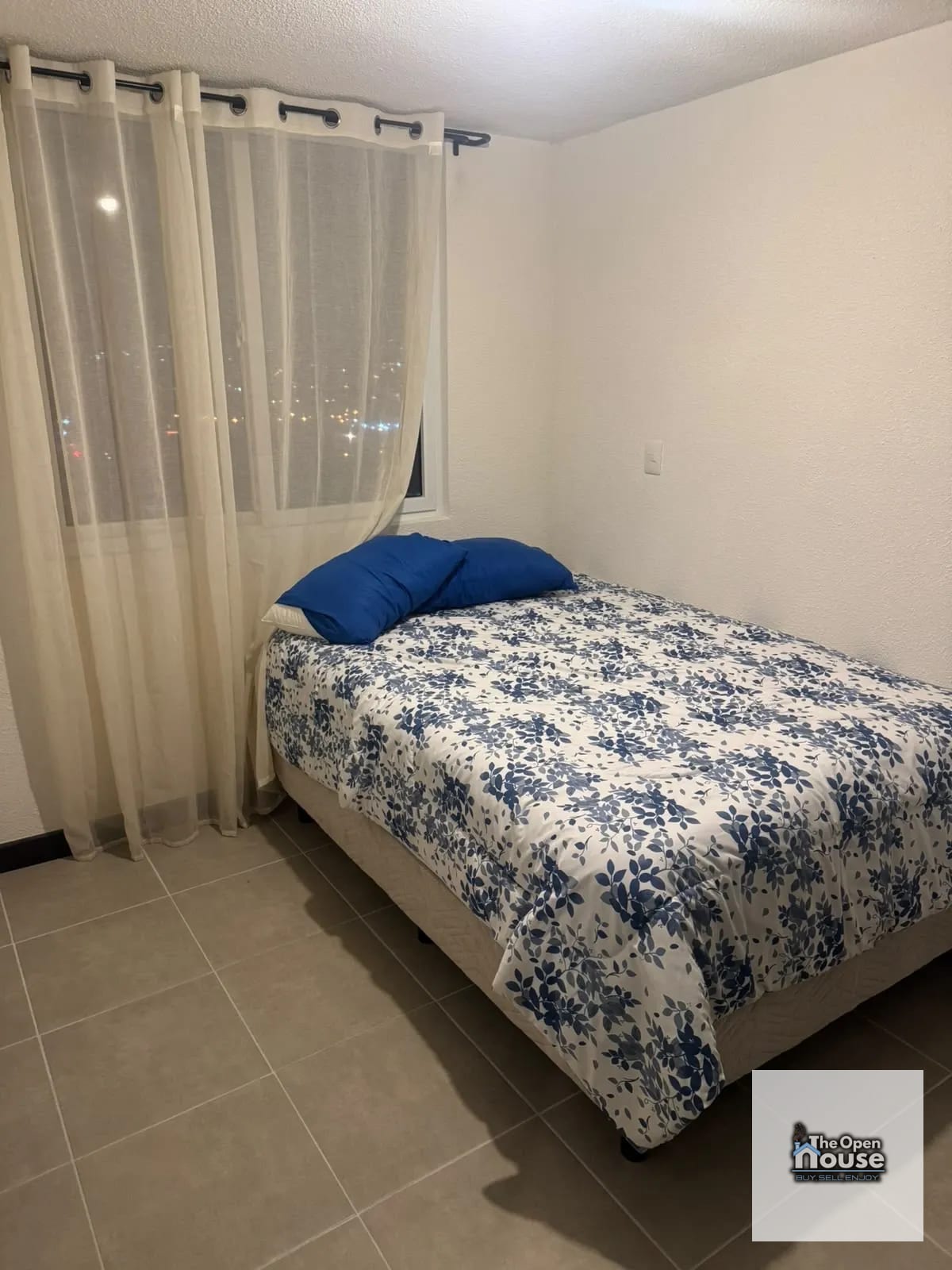 Apartamento Amueblado en Renta – Esenta, Zona 12 — Apartamento en Alquiler en Esenta, Zona 12, Guatemala, Ciudad — foto 4 de 16