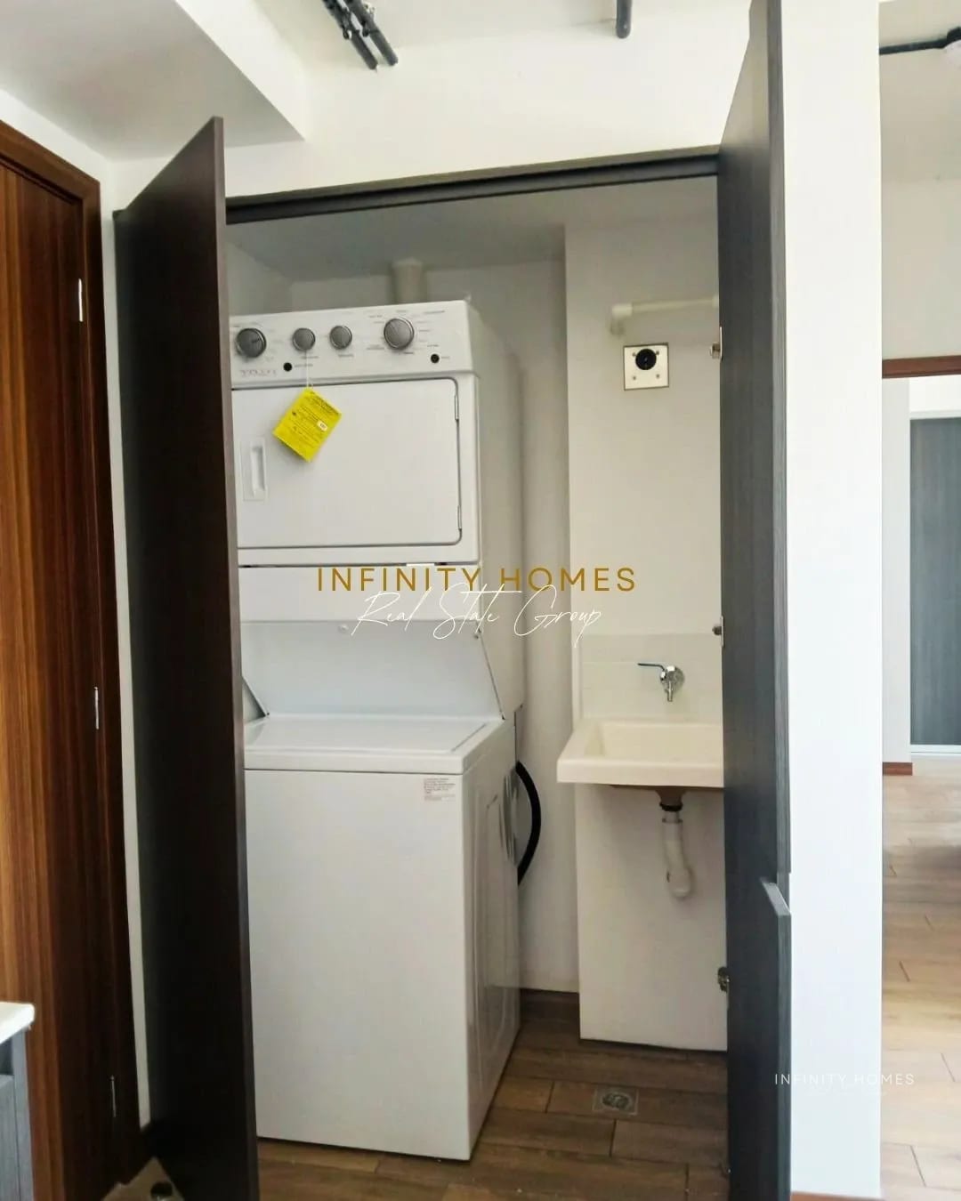 APARTAMENTO EN RENTA INARA Cuatro Norte — Torre Sara, Zona 4 — Apartamento en Alquiler en Inara Cuatro Norte, Zona 4, Guatemala, Ciudad — foto 10 de 15