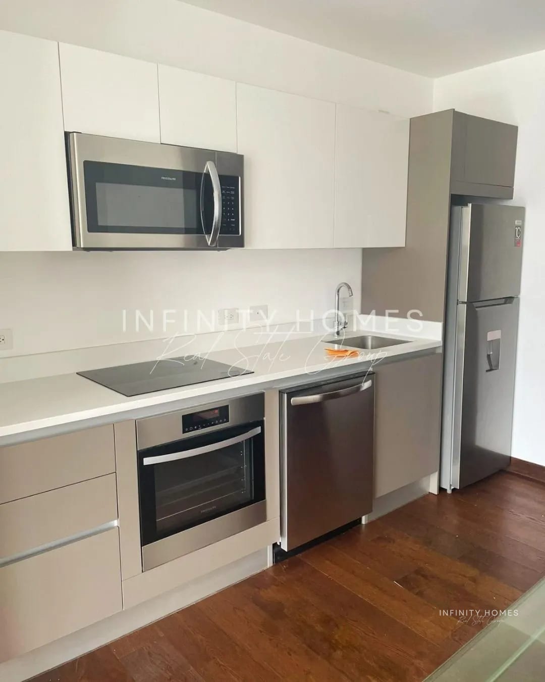 APARTAMENTO EN RENTA Vasanta Residences — Apartamento en Alquiler en Vasanta, Zona 10, Guatemala, Ciudad — foto 10 de 13