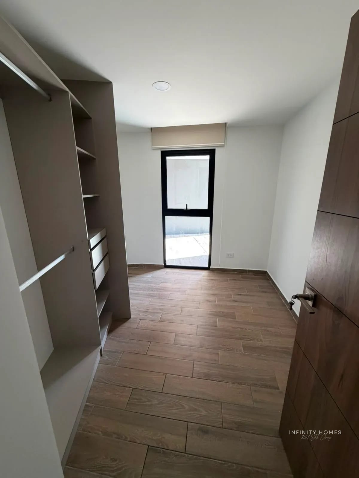APARTAMENTO EN RENTA | PARQUE 14 Zona 14, Ciudad de Guatemala — Apartamento en Alquiler en Parque 14, Zona 14, Guatemala, Ciudad — foto 7 de 11