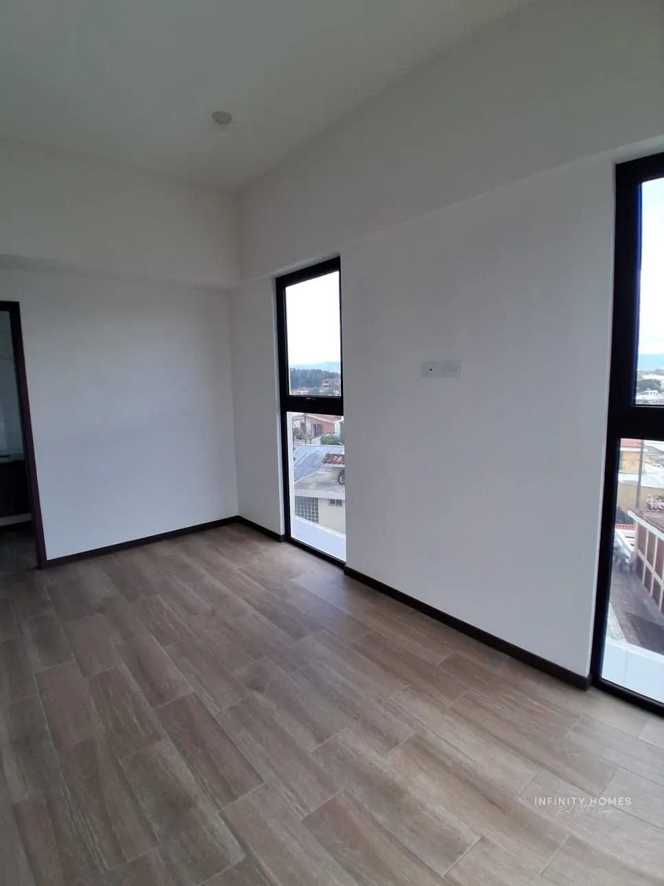 Apartamento en Renta Edificio Altaire — Zona 11 — Apartamento en Alquiler en Zona 11, Guatemala, Ciudad — foto 13 de 17