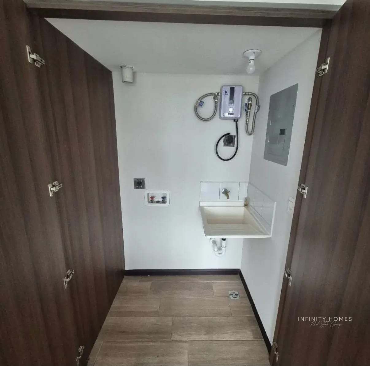 Apartamento en Venta Sakai — Final Calzada Roosevelt — Apartamento en Venta en Sakai, Zona 1 Mixco, Guatemala, Ciudad — foto 3 de 6