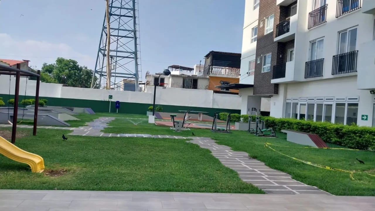 EDIFICIO VISTAS DE LA FLORESTA ZONA 4 DE MIXCO, APARTAMENTO EN VENTA. — Apartamento en Venta en Vistas de la floresta, Zona 4 Mixco, Guatemala, Ciudad — foto 9 de 10