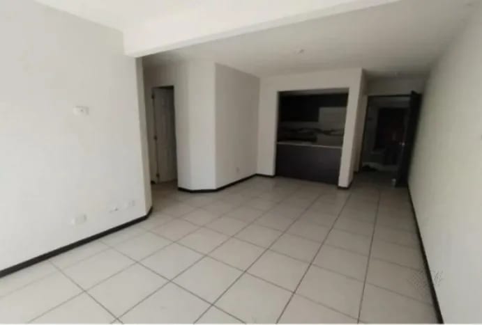 VILLA NUEVA, COMPLEJO DE APARTAMENTOS ENTRE VALLES, VENDO BONITO APARTAMENTO EN EDIFICIO "B” — Apartamento en Venta en Villa Nueva, Guatemala, Ciudad — foto 4 de 13
