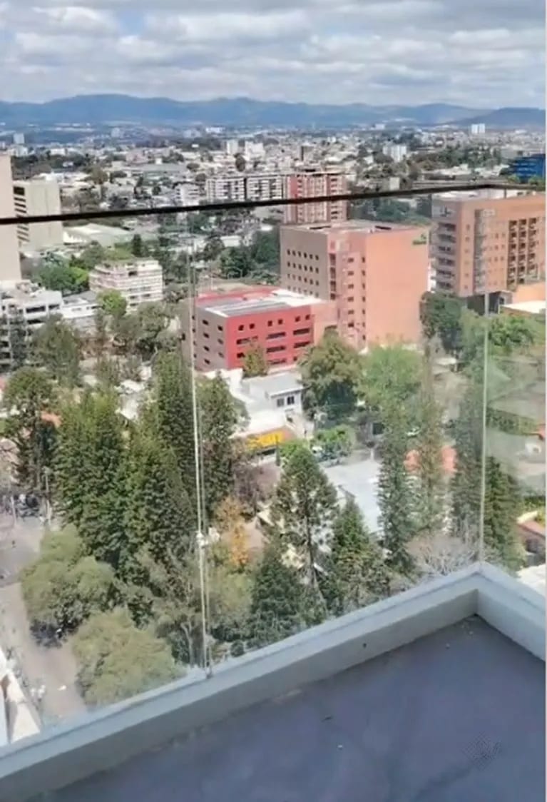 Zona 10, Edificio Atarah, Apartamento en Renta - Image 3