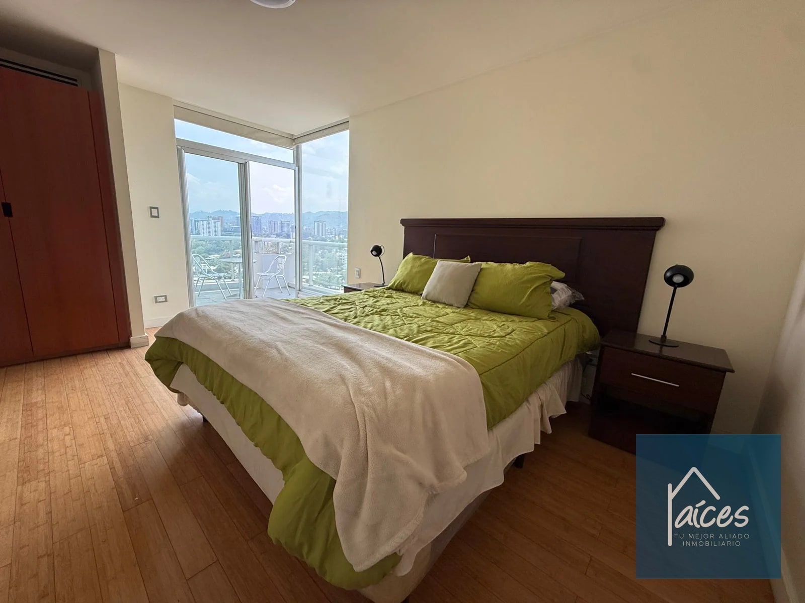 Apartamento en renta ATRIUM Zona 10 (D) - 8