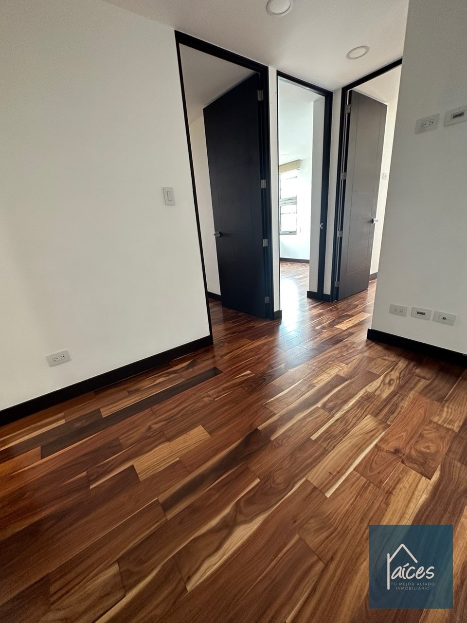 Apartamento en renta LIV Zona 15 (*20) — Apartamento en Alquiler en LIV, Zona 15, Guatemala, Ciudad — foto 6 de 17