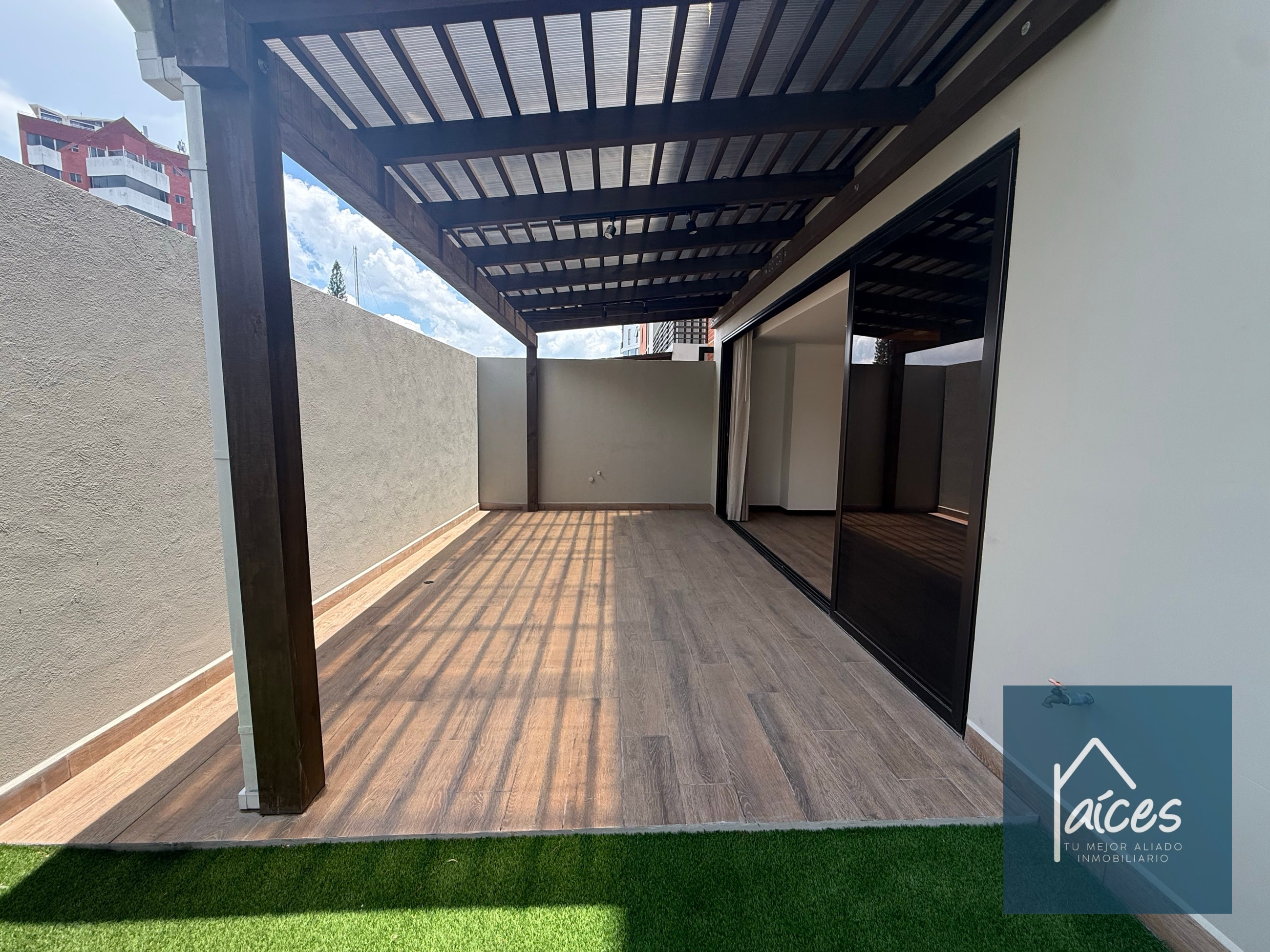 Apartamento con jardín y pérgola en renta ASTORGA Zona 13 (D) — Apartamento en Alquiler en Zona 13, Guatemala, Ciudad — foto 8 de 17