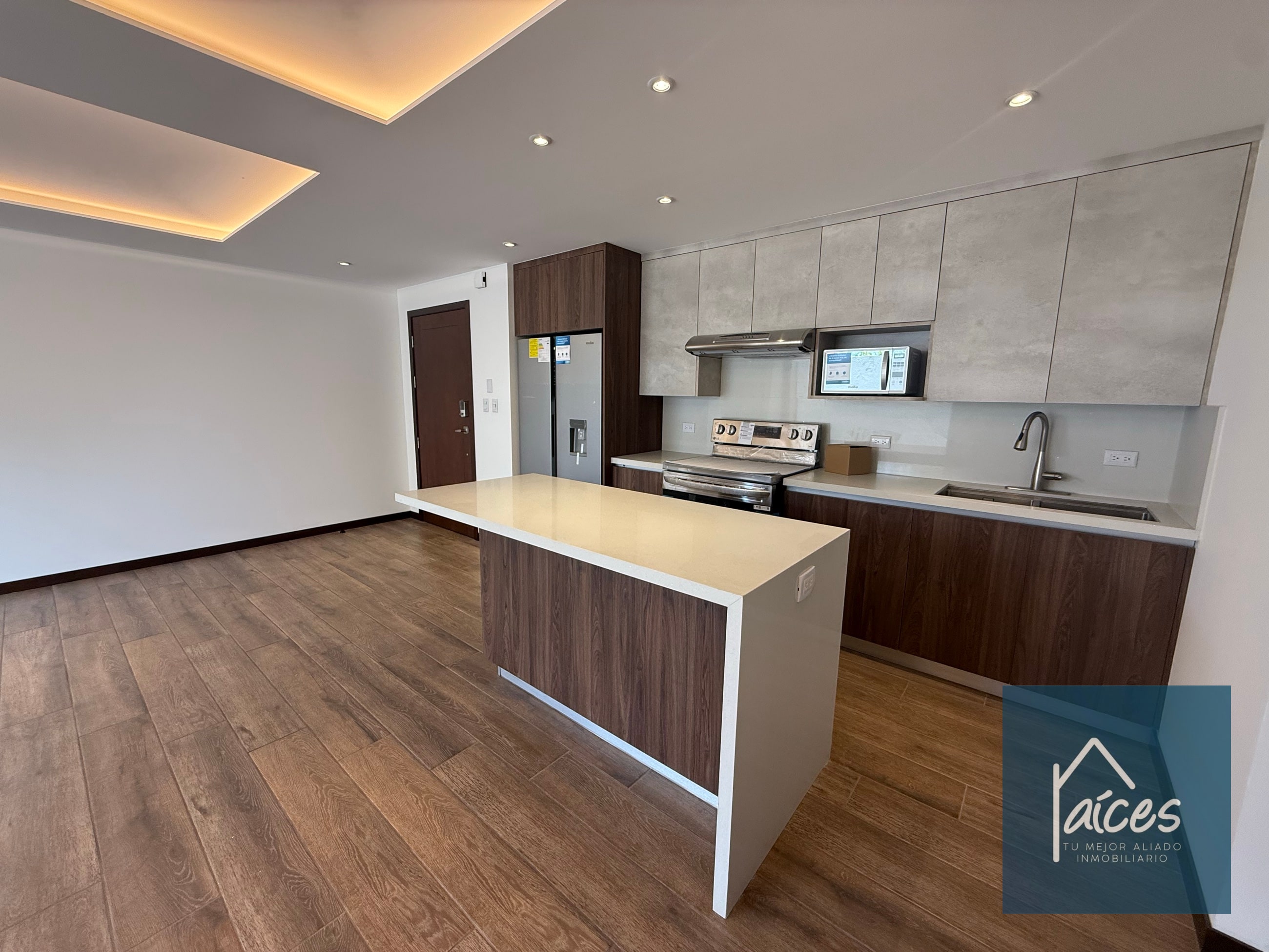 Apartamento con jardín y pérgola en renta ASTORGA Zona 13 (D) — Apartamento en Alquiler en Zona 13, Guatemala, Ciudad — foto 11 de 17