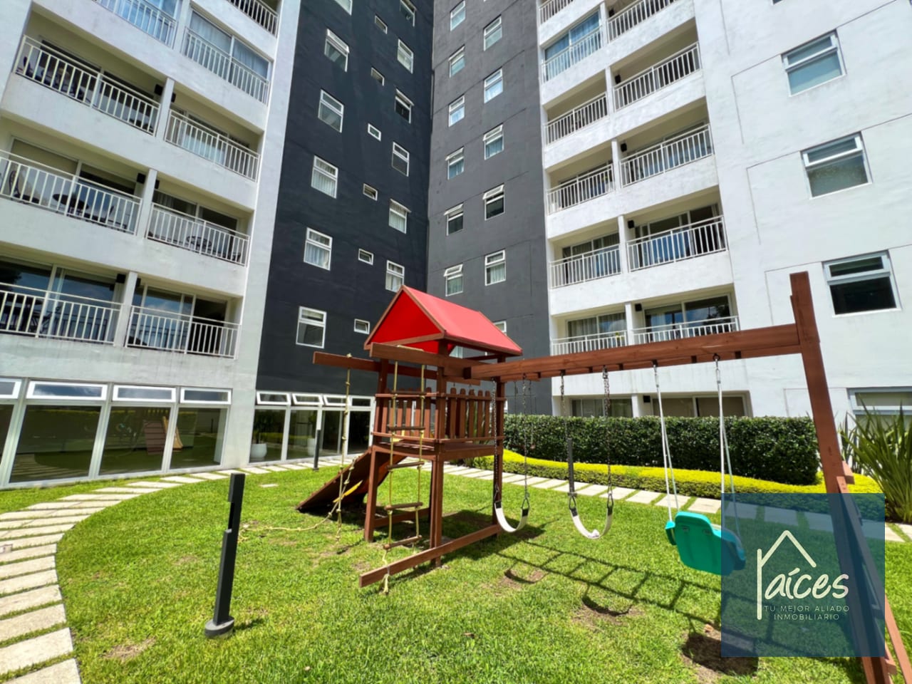 Apartamento Amueblado en Renta TORRE PAMPLONA 1a CALLE Zona 13 (D) — Apartamento en Alquiler en Torre Pamplona 1ra Calle, Zona 13, Guatemala, Ciudad — foto 1 de 13