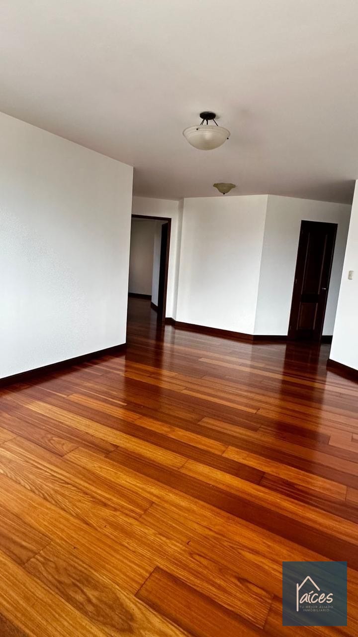 Apartamento en renta BELLAGIO Zona 14 (D) — Apartamento en Alquiler en Bellagio, Zona 14, Guatemala, Ciudad — foto 13 de 17