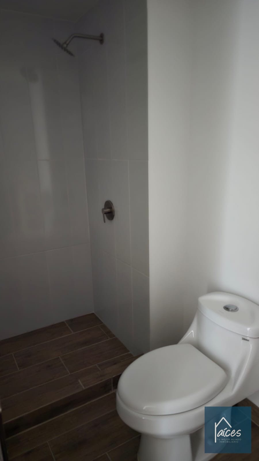 Apartamento en renta Modra 2 (D) — Apartamento en Alquiler en Modra II, Zona 4, Guatemala, Ciudad — foto 4 de 13