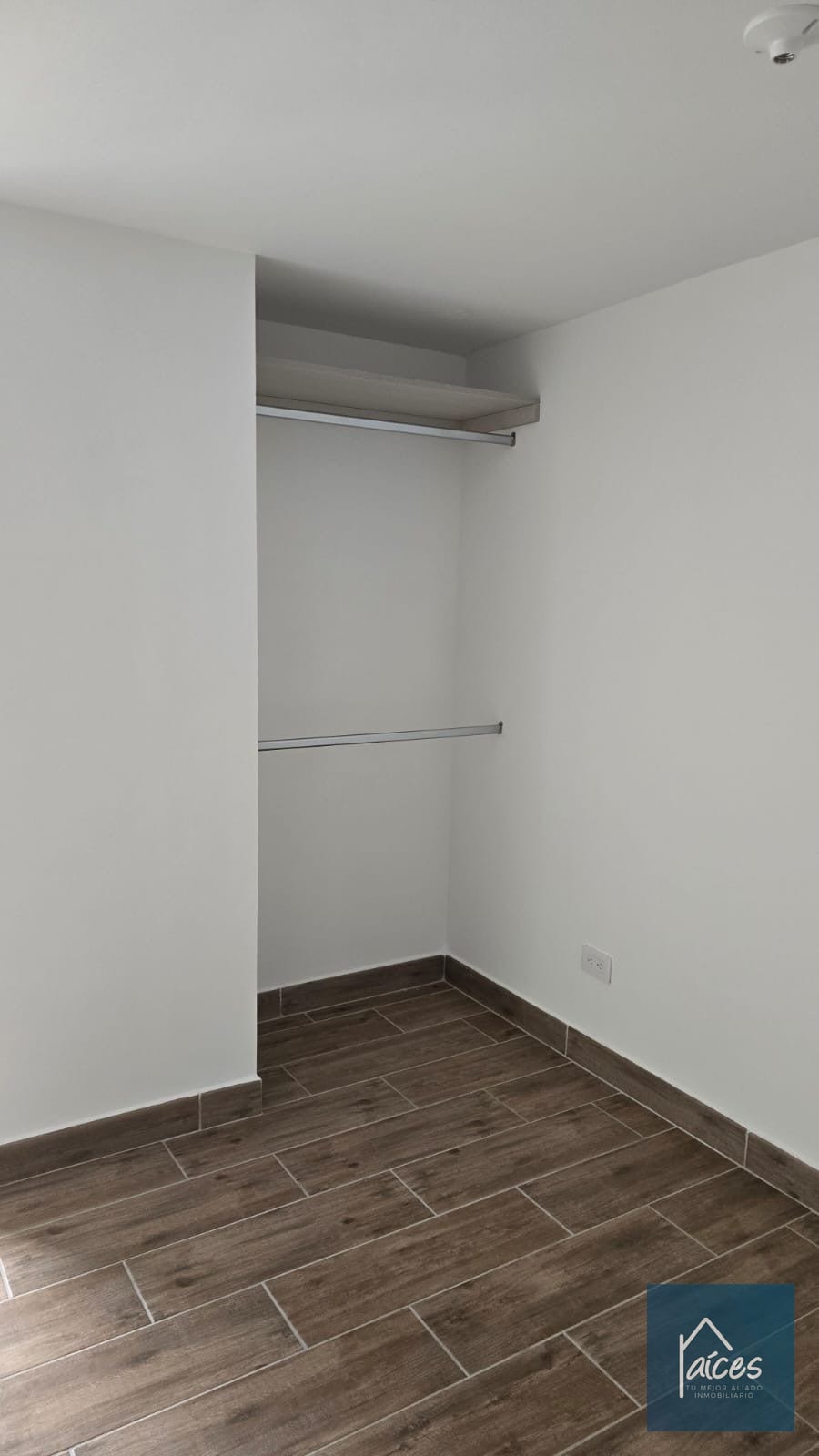 Apartamento en renta Modra 2 (D) — Apartamento en Alquiler en Modra II, Zona 4, Guatemala, Ciudad — foto 11 de 13