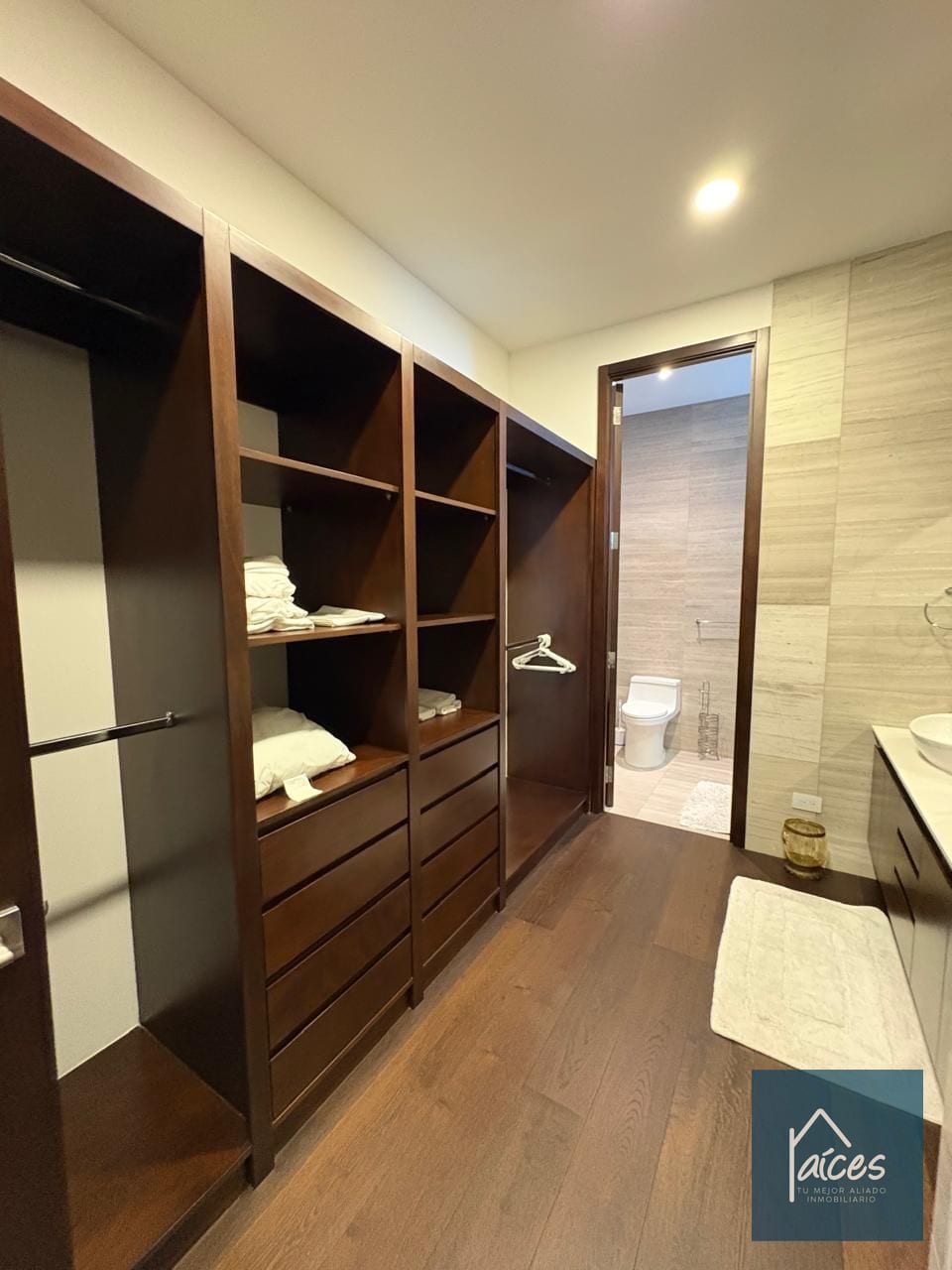 Apartamento en venta ECHO Zona 14 (*20) — Apartamento en Venta en Echo, Zona 14, Guatemala, Ciudad — foto 14 de 17
