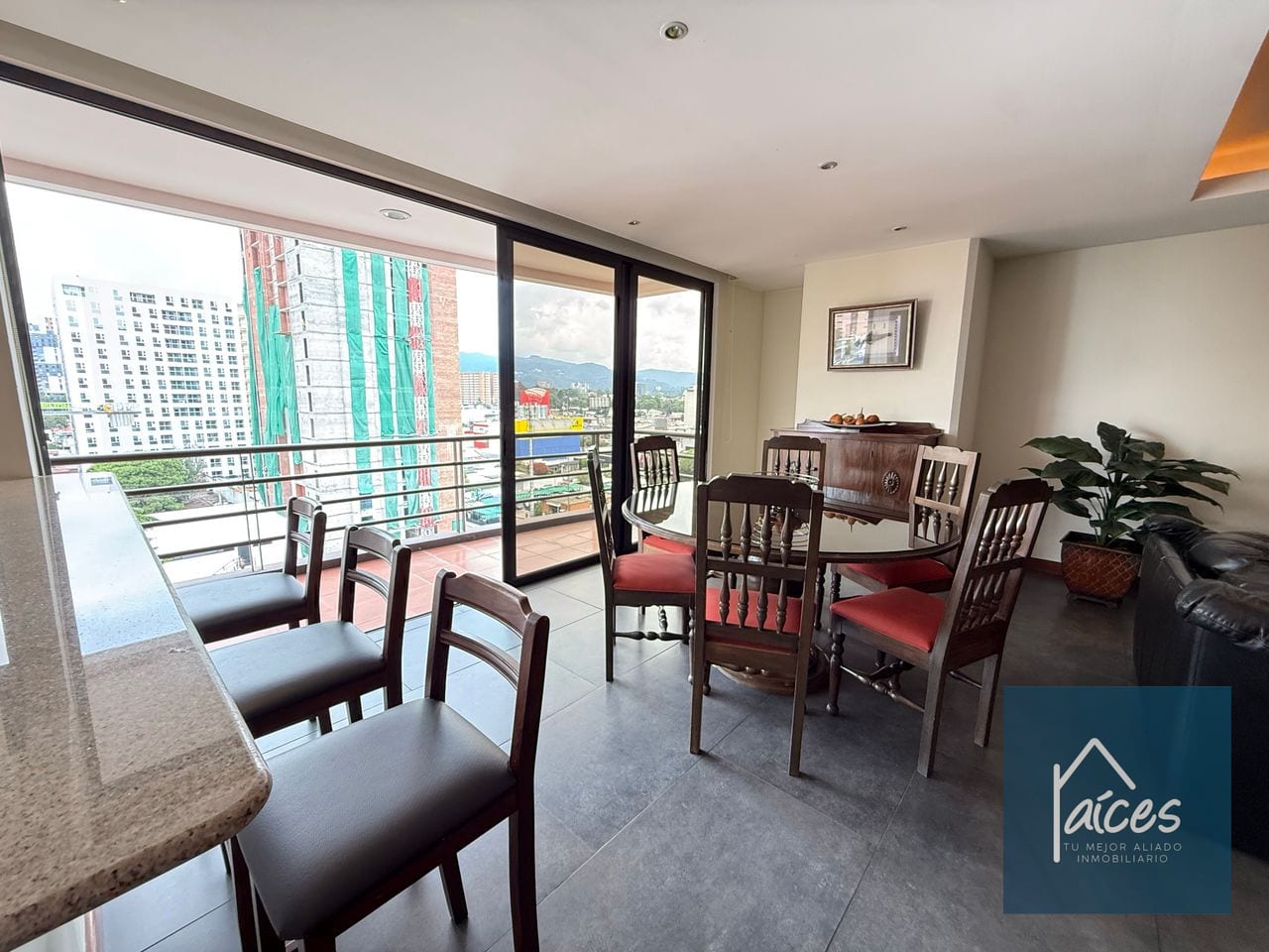 Apartamento en venta MIRAFIORI Zona 10 (D) — Apartamento en Venta en Mirafiori, Zona 10, Guatemala, Ciudad — foto 1 de 17