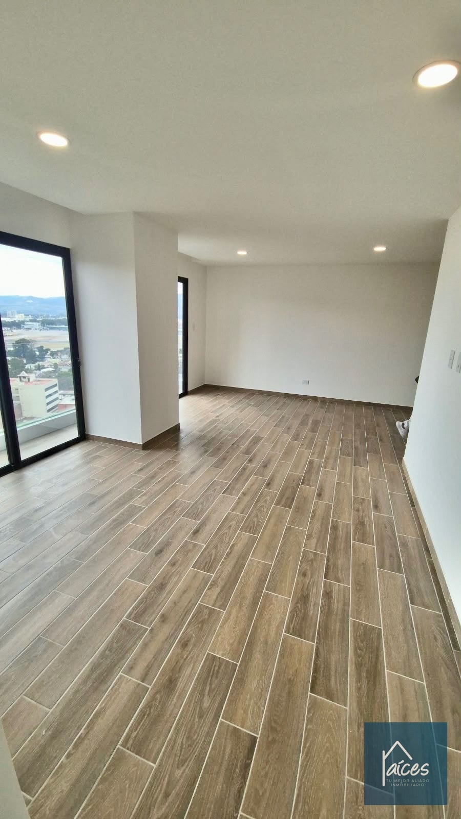 Apartamento en renta PARQUE 14 Zona 14 — Apartamento en Alquiler en Parque 14, Zona 14, Guatemala, Ciudad — foto 9 de 16