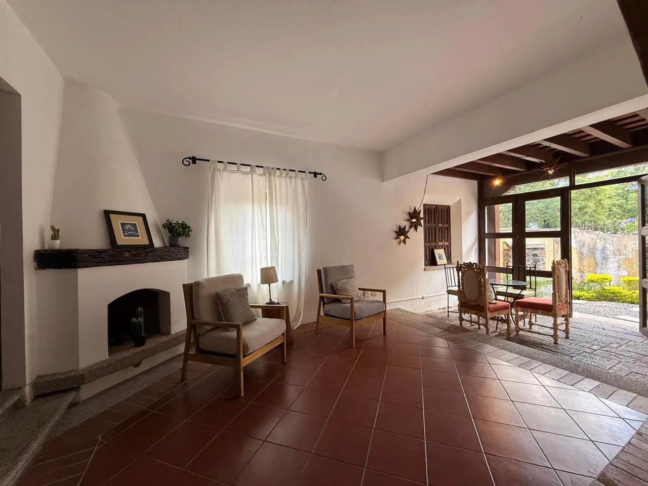 Apartamento Amueblado en Alquiler a Solo 4KM de Antigua Guatemala — Apartamento en Alquiler en Ciudad Vieja, Sacatepéquez — foto 3 de 4