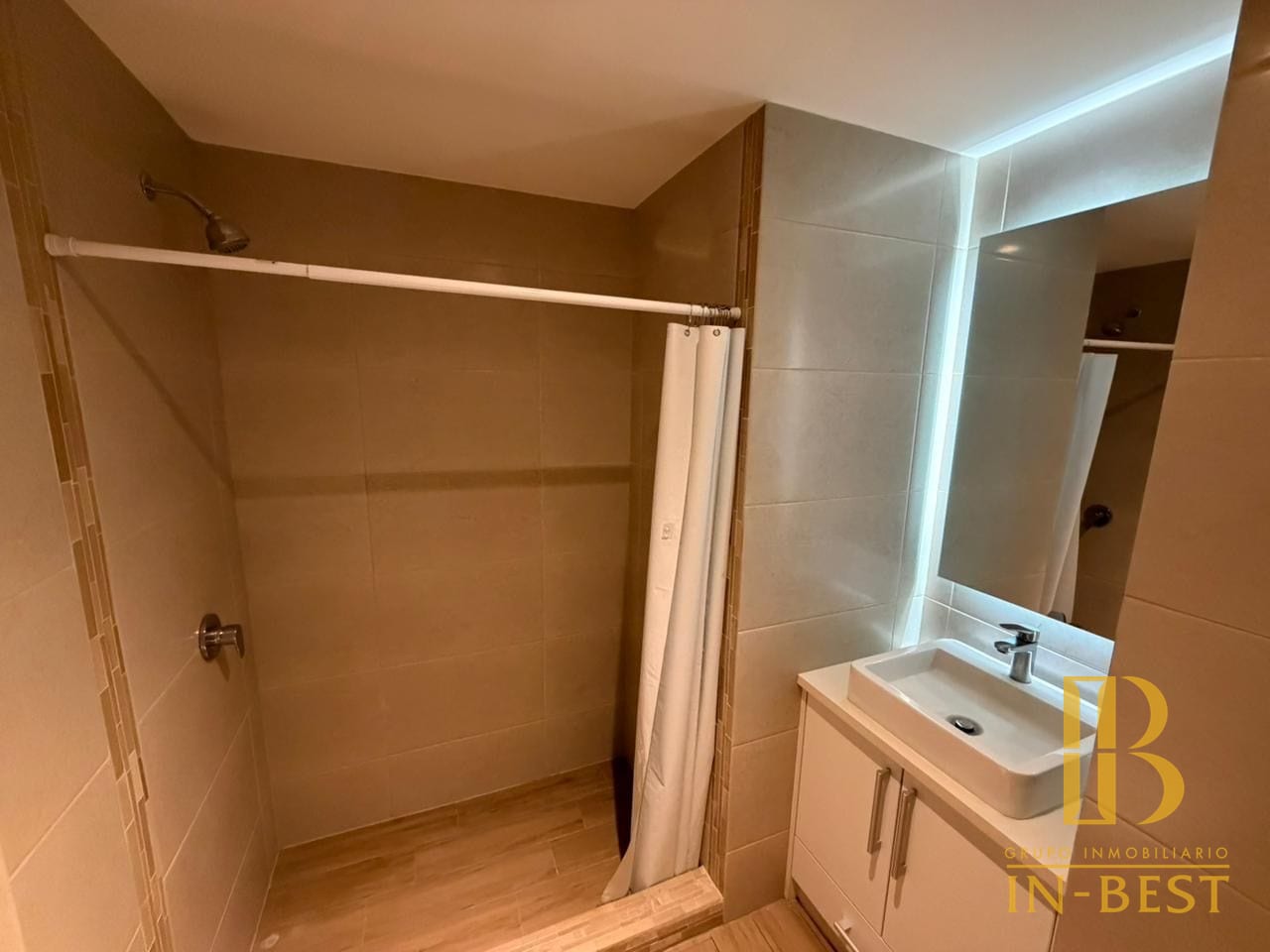 Venta apartamento City Haus zona 10 — Apartamento en Venta en City Haus, Zona 10, Guatemala, Ciudad — foto 9 de 15