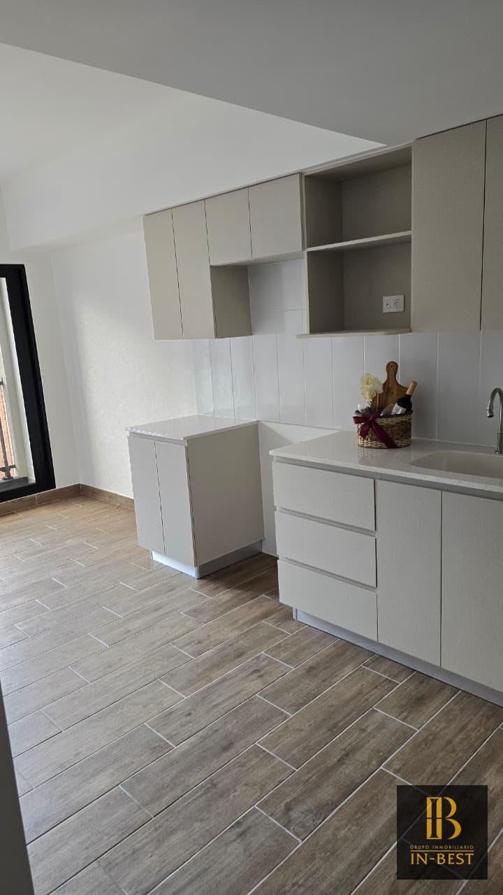 Apartamento en Renta Modra 2 Zona 4 — Apartamento en Alquiler en Zona 4, Guatemala, Ciudad — foto 10 de 11