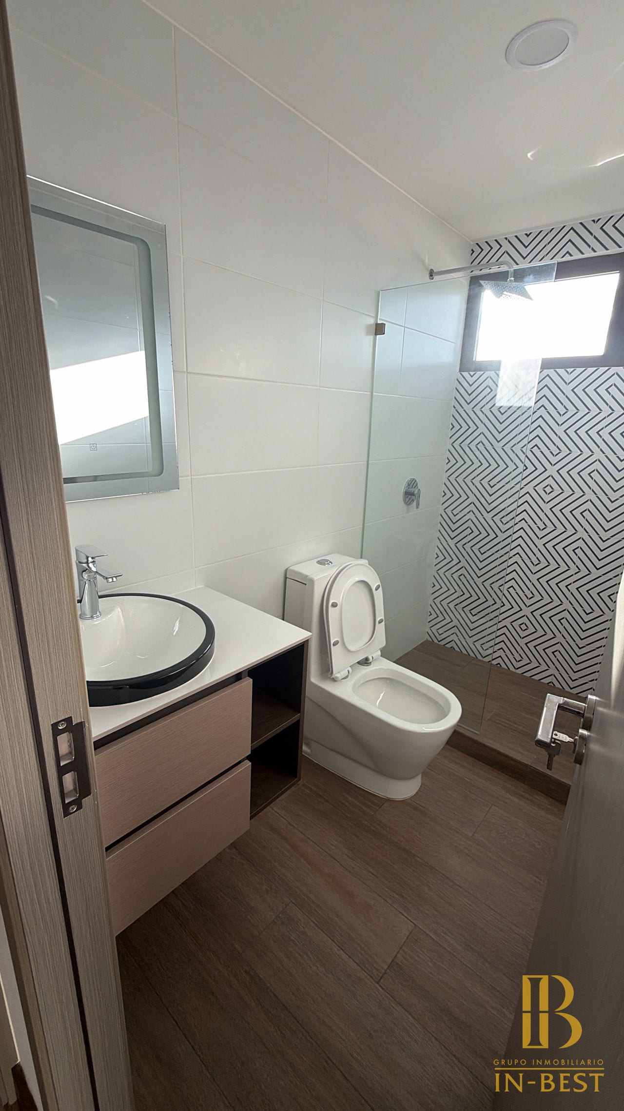 NARU16 — Apartamento en Venta en Zona 16, Guatemala, Ciudad — foto 5 de 9