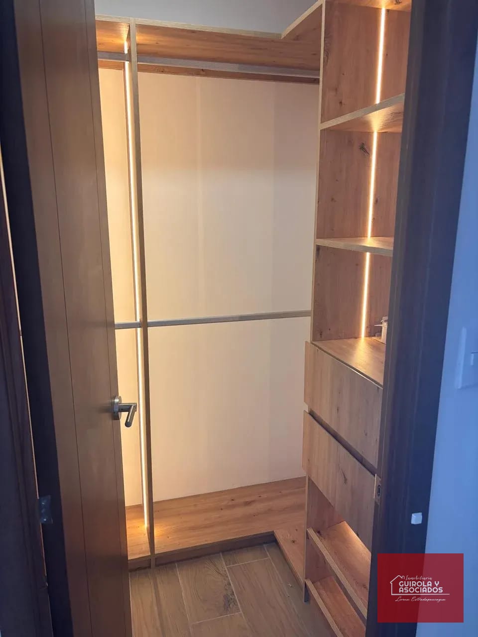 Lindo Apartamento en alquiler en zona 16 Kanajuyu 007APTOADZ16 — Apartamento en Alquiler en Zona 16, Guatemala, Ciudad — foto 2 de 13