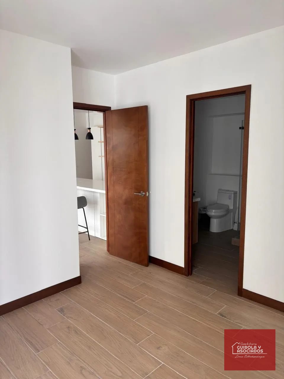 Lindo Apartamento en alquiler en zona 16 Kanajuyu 007APTOADZ16 — Apartamento en Alquiler en Zona 16, Guatemala, Ciudad — foto 10 de 13