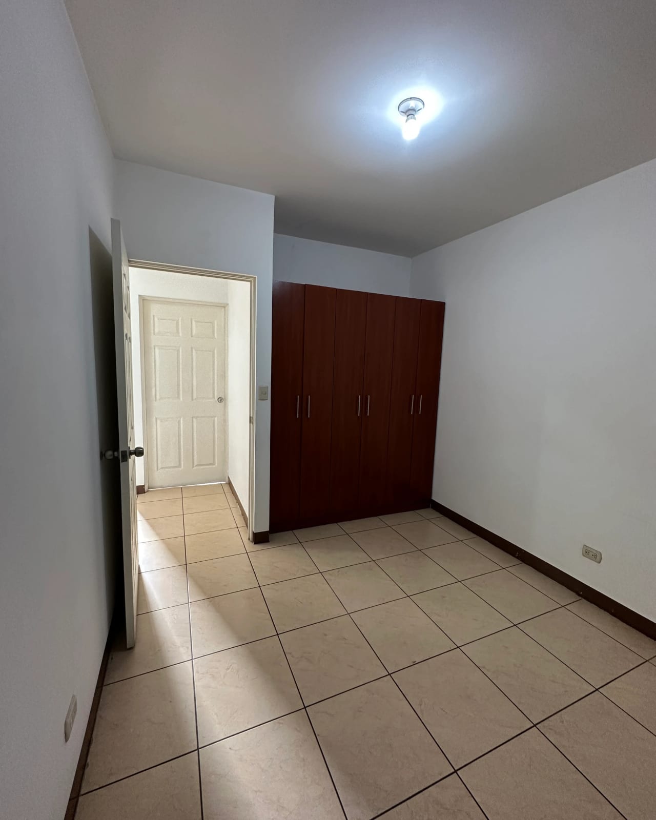 Apartamento en Renta | Villa Linda 1 | Periferico Zona 7 de Guatemala — Apartamento en Alquiler en Zona 7, Guatemala, Ciudad — foto 11 de 17