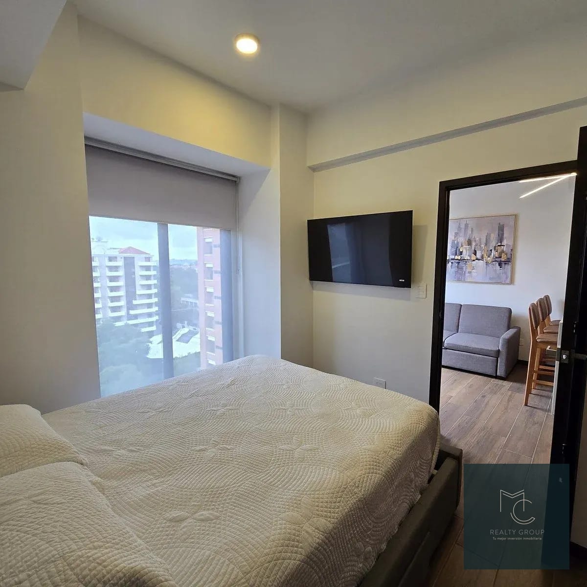 Apartamento en RENTA / Edificio Casa Ignacio Zona 10 — Apartamento en Alquiler en Casa Ignacio, Zona 10, Guatemala, Ciudad — foto 8 de 11