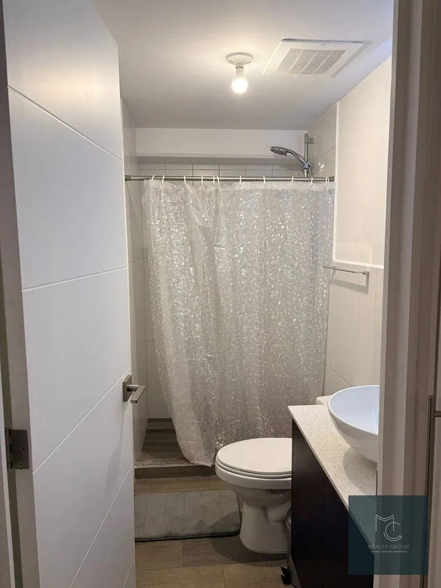 Apartamento AMUEBLADO en RENTA o VENTA - zona 13 — Apartamento en Alquiler en Narama, Zona 13, Guatemala, Ciudad — foto 2 de 14