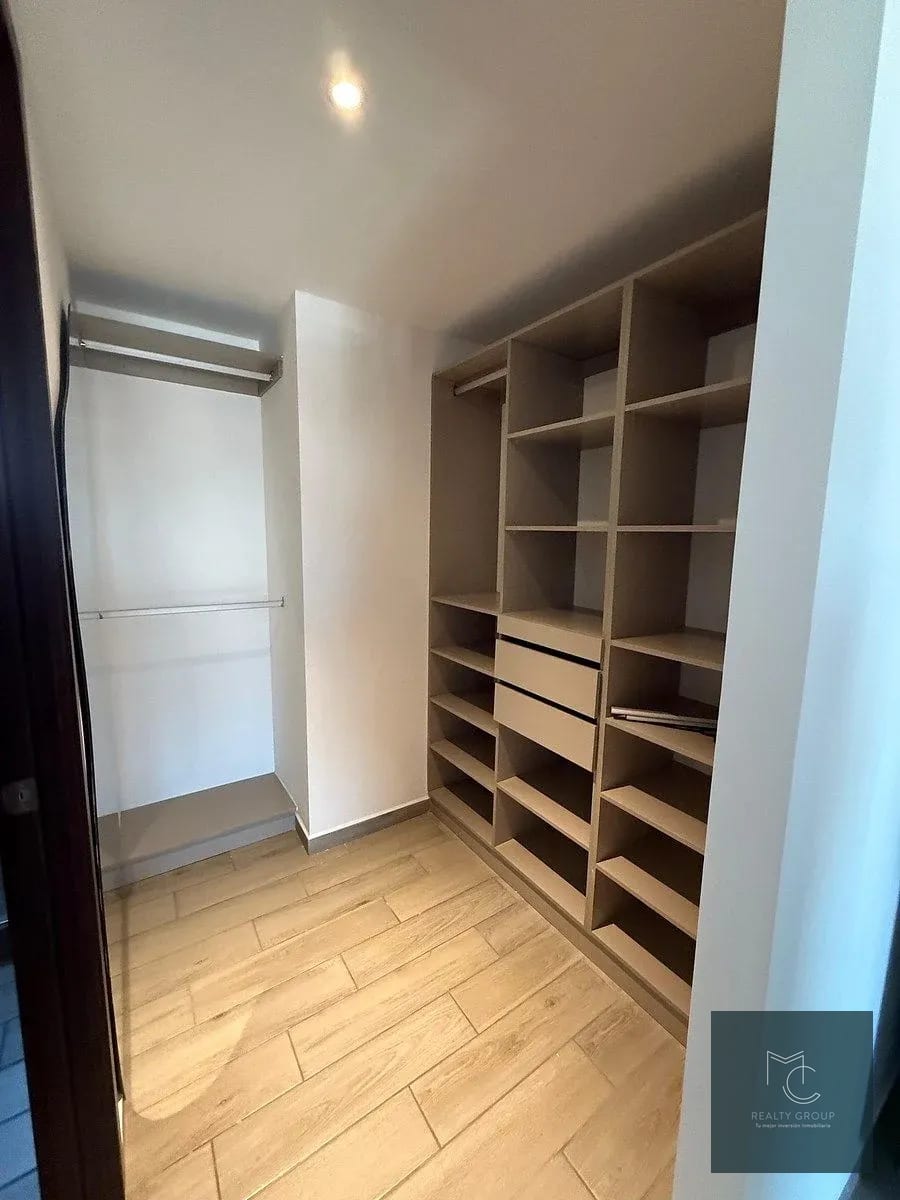 Apartamento en RENTA y VENTA - zona 10 — Apartamento en Alquiler en Parque 10, Zona 10, Guatemala, Ciudad — foto 10 de 13