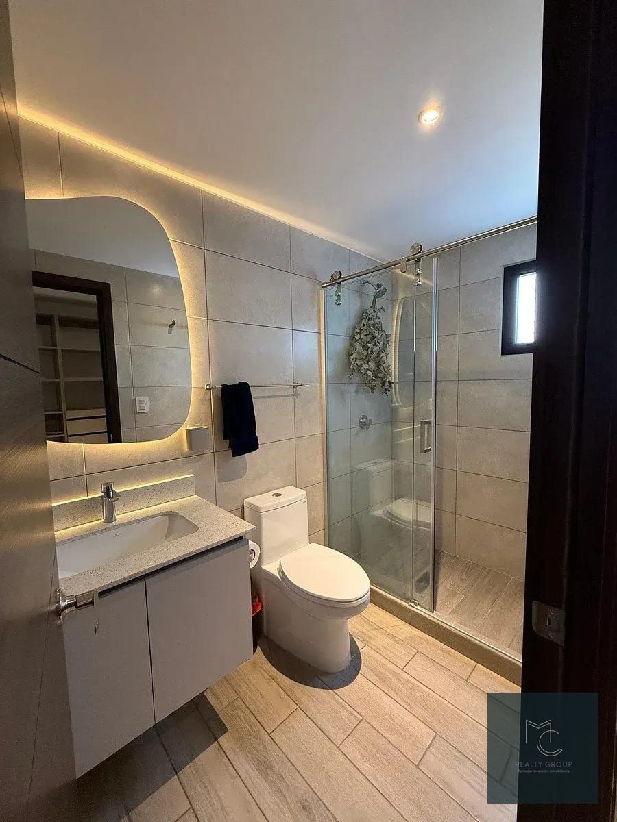 Apartamento en RENTA y VENTA - zona 10 — Apartamento en Alquiler en Parque 10, Zona 10, Guatemala, Ciudad — foto 11 de 13