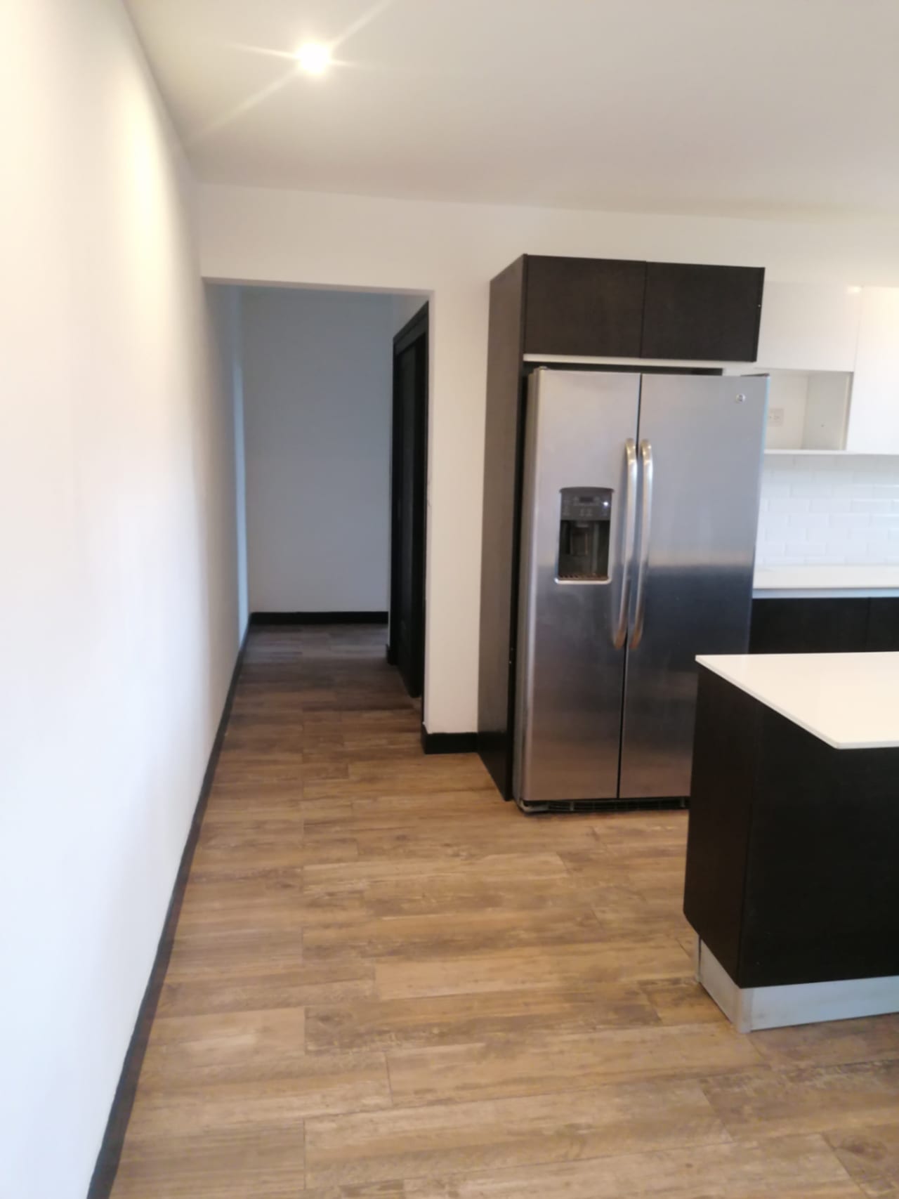 Apartamento en venta en edificio boutique — Apartamento en Venta en Kanajuyú, Zona 16, Guatemala, Ciudad — foto 2 de 17