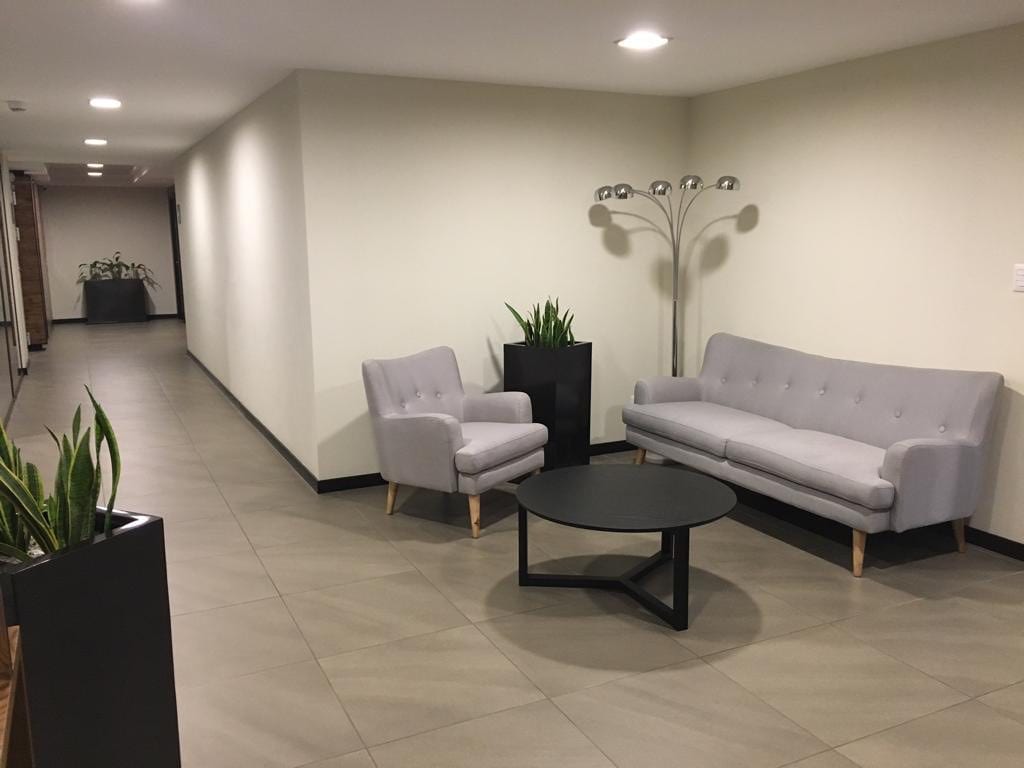 Amplio apartamento en venta zona 9 — Apartamento en Venta en Torre Barcelona, Zona 9, Guatemala, Ciudad — foto 10 de 17