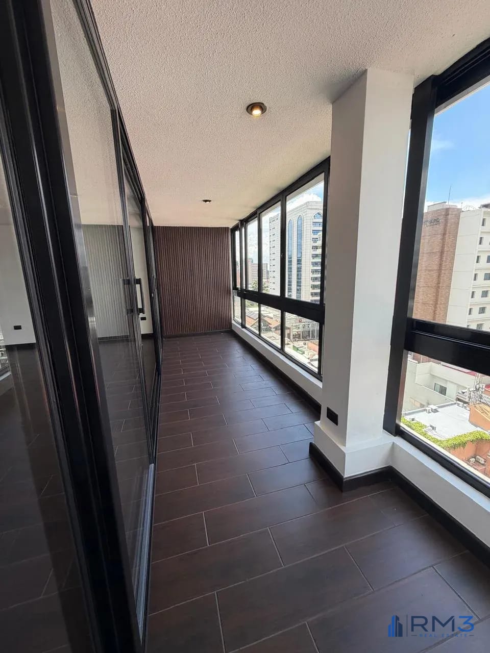 Apartamento en VENTA en Edificio Canamco, Zona 10 — Apartamento en Venta en Canamco, Zona 10, Guatemala, Ciudad — foto 3 de 10