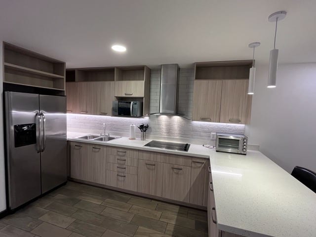 Apartamento en Alquiler en Zona 10 — Apartamento en Alquiler en Verona, Zona 10, Guatemala, Ciudad — foto 3 de 3
