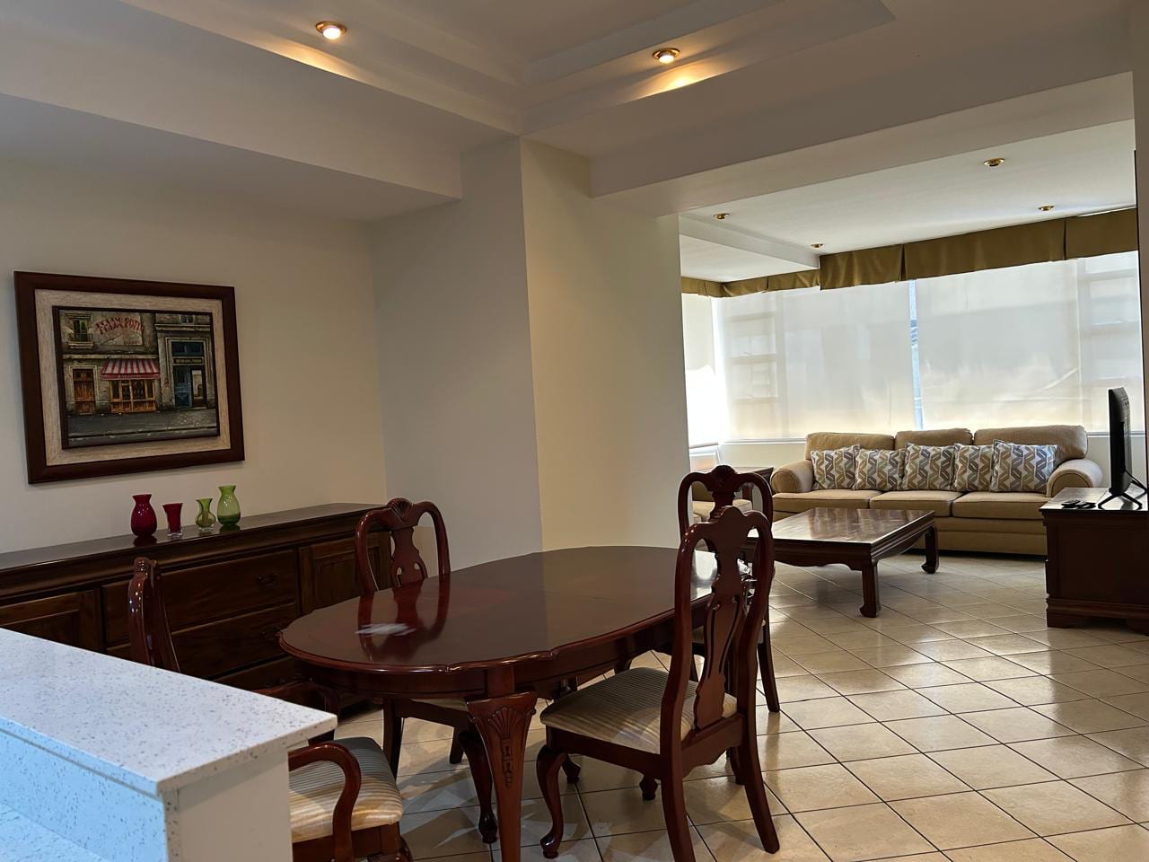 Apartamento en alquiler zona 10 — Apartamento en Alquiler en Milenia, Zona 10, Guatemala, Ciudad — foto 1 de 4