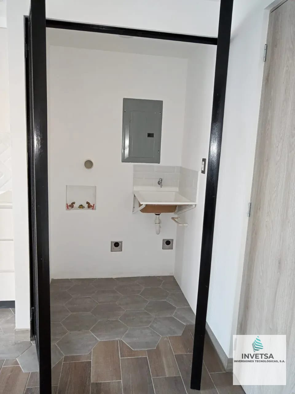 APARTAMENTO 3 DORMITORIOS ZONA 2 CIUDAD NUEVA — Apartamento en Alquiler en Ciudad Nueva, Zona 2, Guatemala, Ciudad — foto 9 de 17
