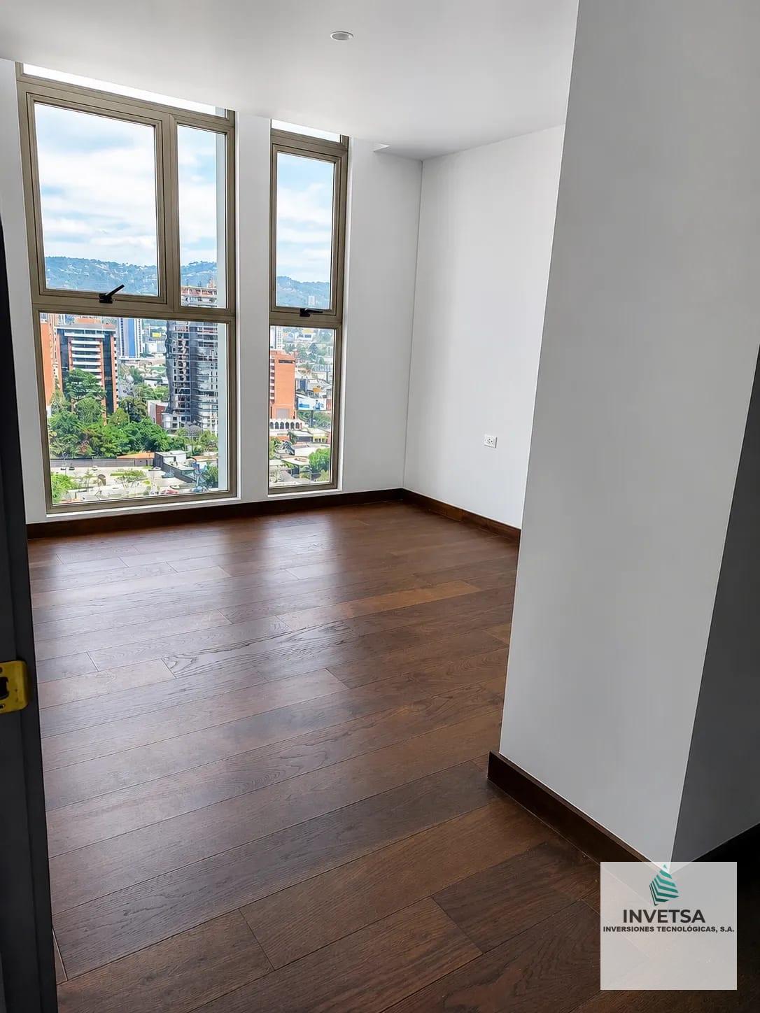 Renta 3 Dormitorios - Atarah Z. 10 - para Estrenar — Apartamento en Alquiler en Atarah, Zona 10, Guatemala, Ciudad — foto 10 de 13