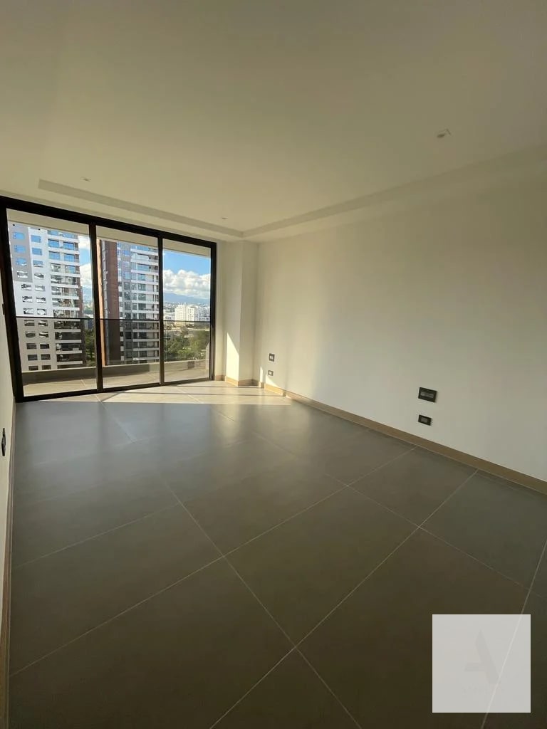 Apartamento contemporáneo - Vertic, zona 14 — Apartamento en Alquiler en Vertic, Zona 14, Guatemala, Ciudad — foto 3 de 16