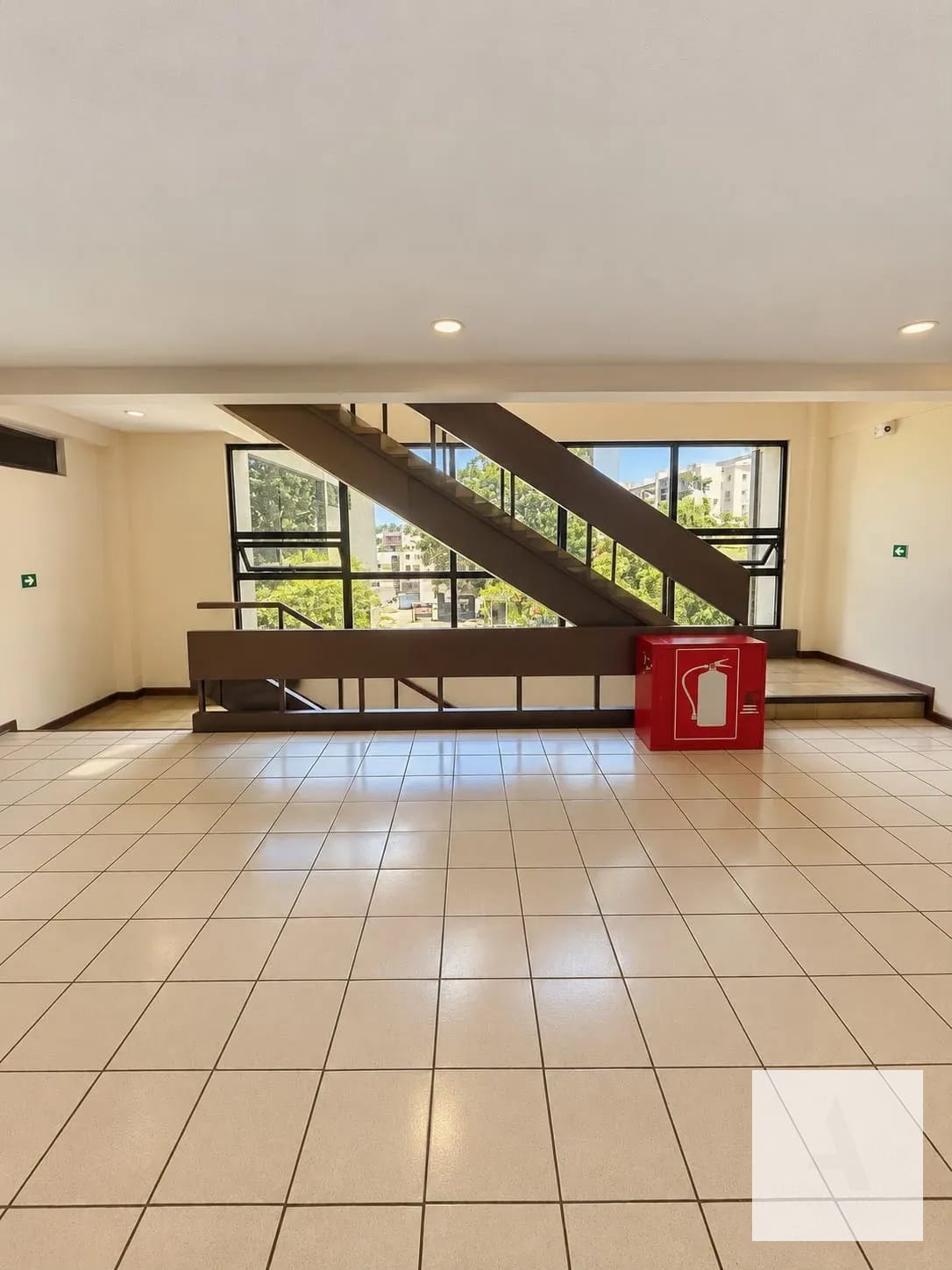 Apartamento a una cuadra de Plaza España | Edificio Alameda, Zona 9 — Apartamento en Venta en Zona 9, Guatemala, Ciudad — foto 13 de 14