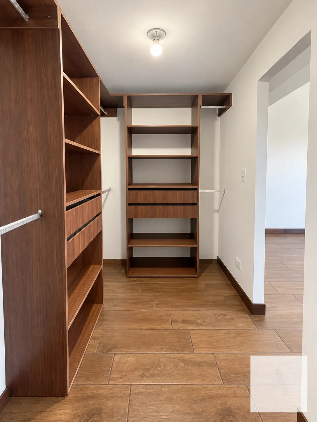 Apartamento para Estrenar en Casalini Los Arcos, Z.10 | 187.5 m² — Apartamento en Alquiler en Casalini Los Arcos, Zona 10, Guatemala, Ciudad — foto 9 de 17