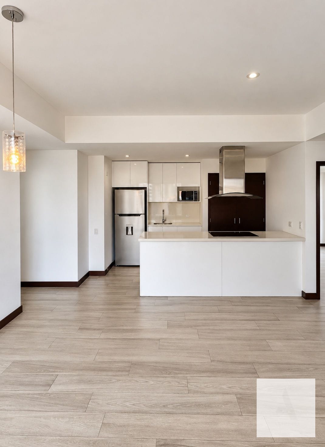 Invierte en Zona 14 | Apartamento Rentado en Edificio Novus — Apartamento en Venta en Novus, Zona 14, Guatemala, Ciudad — foto 1 de 7