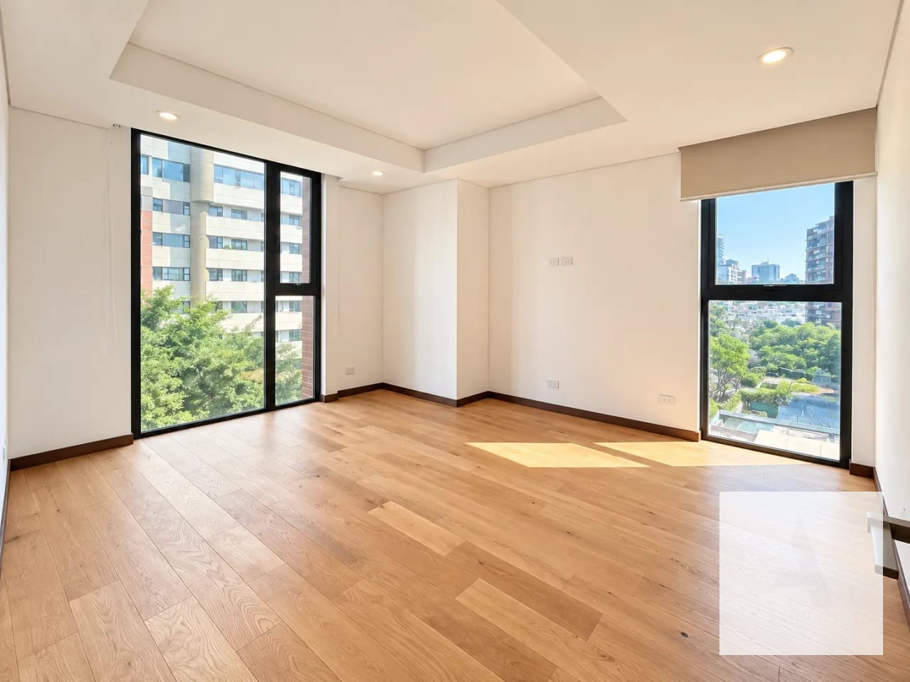 Dormitorio principal — Apartamento en renta | Reserva 5ta Avenida, Zona 14 | 3 habitaciones — Apartamento en Alquiler en Quinta Avenida, Zona 14, Guatemala, Ciudad — foto 10 de 15