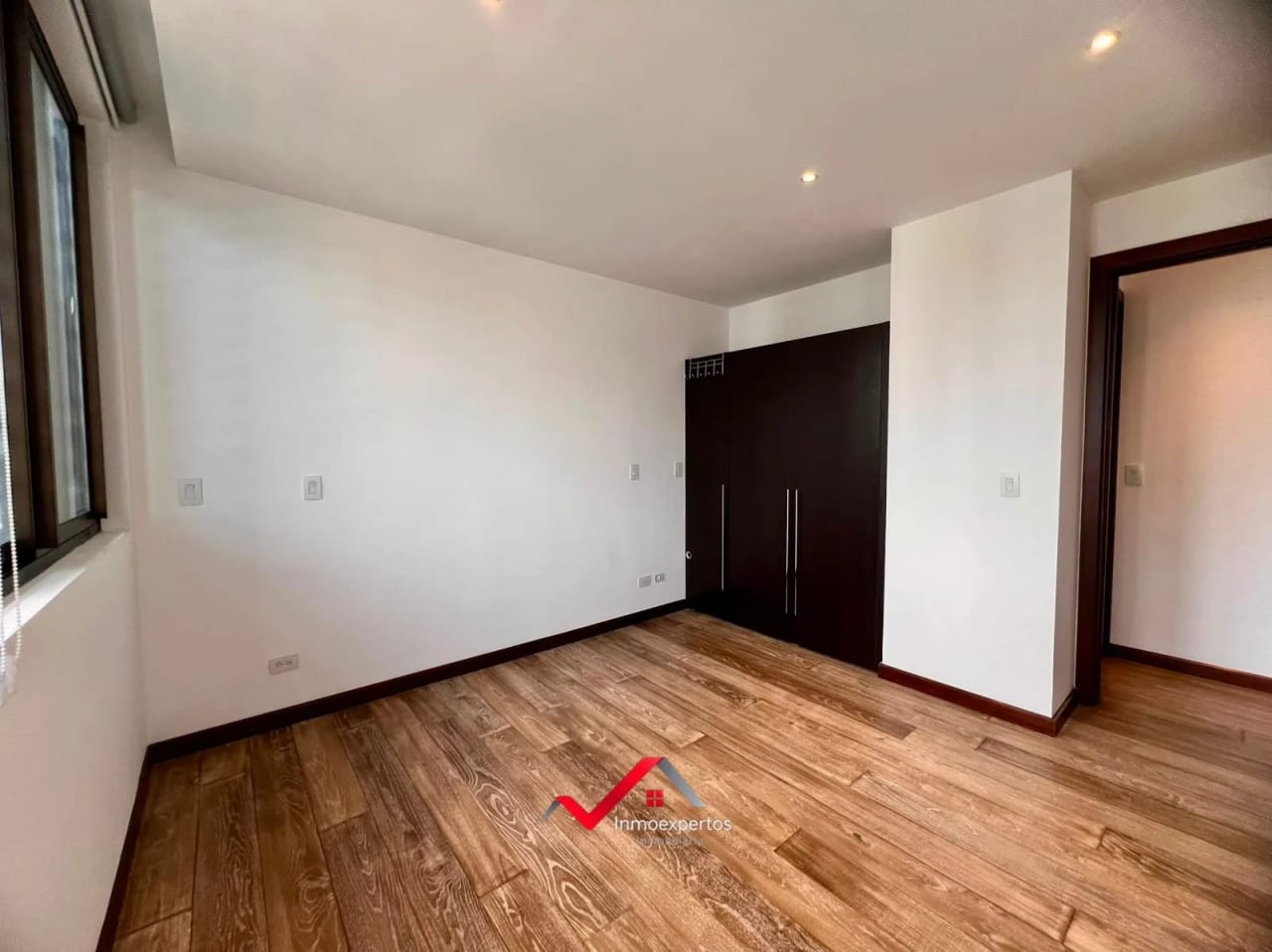 EDIFICIO VHISTA APARTAMENTO EN VENTA ZONA 15 — Apartamento en Venta en Vhista, Zona 15, Guatemala, Ciudad — foto 1 de 15