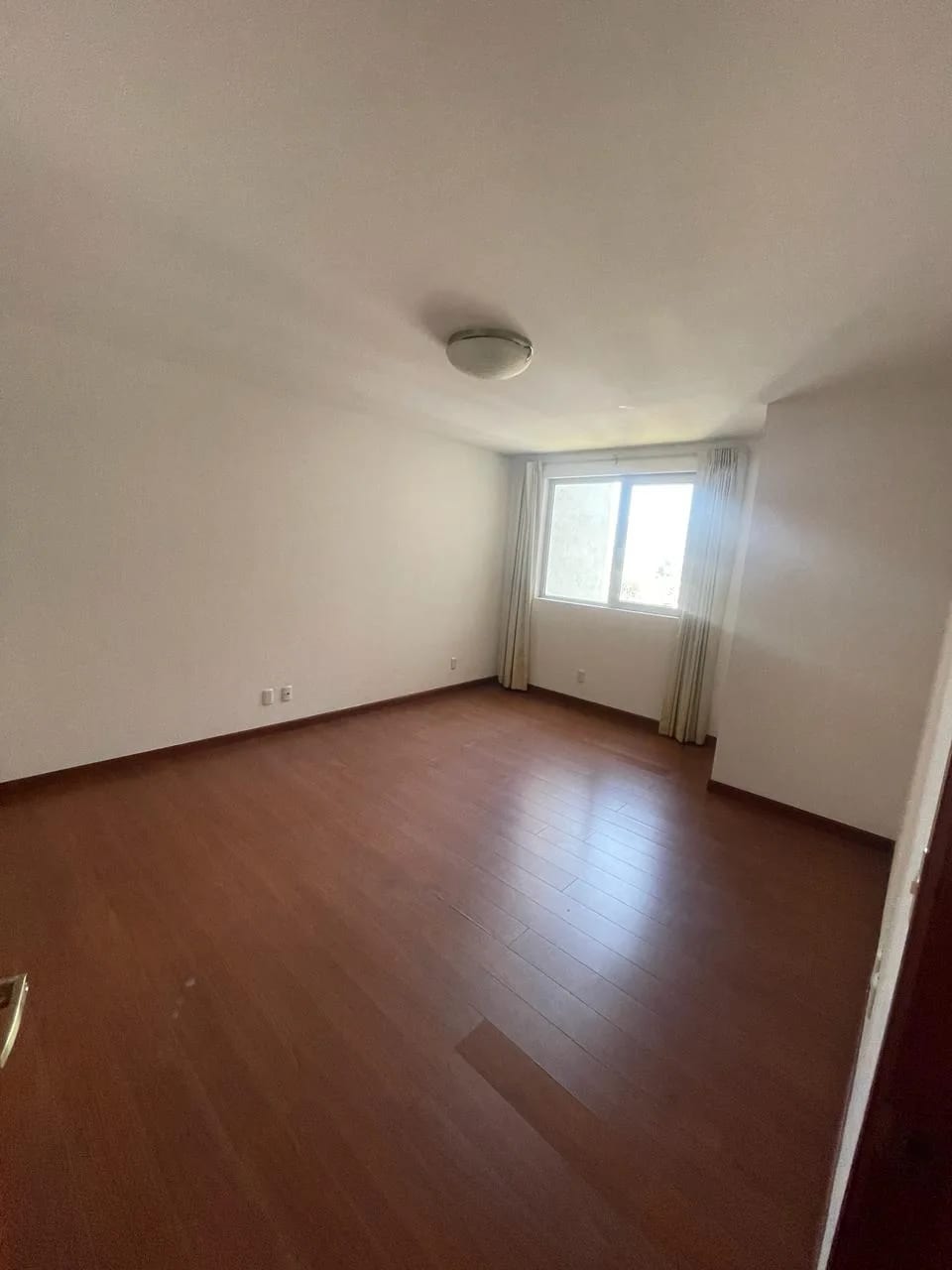 Apartamento en Renta Zona 15, Vista Hermosa II Edificio Botticelli II — Apartamento en Alquiler en Botticelli II, Zona 15, Guatemala, Ciudad — foto 14 de 17